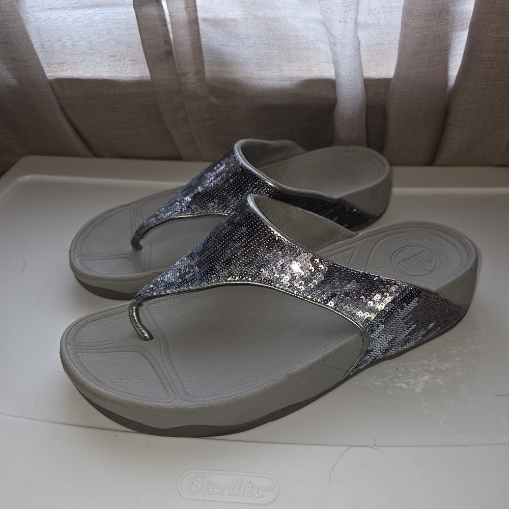 FITFLOP 10 Sequin Embellished Women's Sandals - Picture 7 of 9